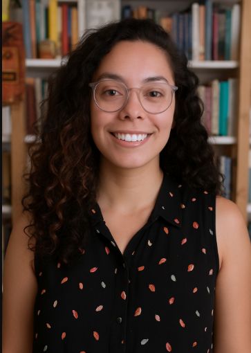 Retrato de Candela Rocío Heredia, investigadora argentina especializada en antropología de la salud y miembro del CONICET.